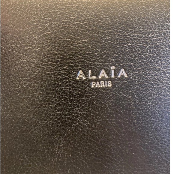 Alaia New Le Hinge Black Shoulder Bag Medium Shopper - Picture 2 of 7